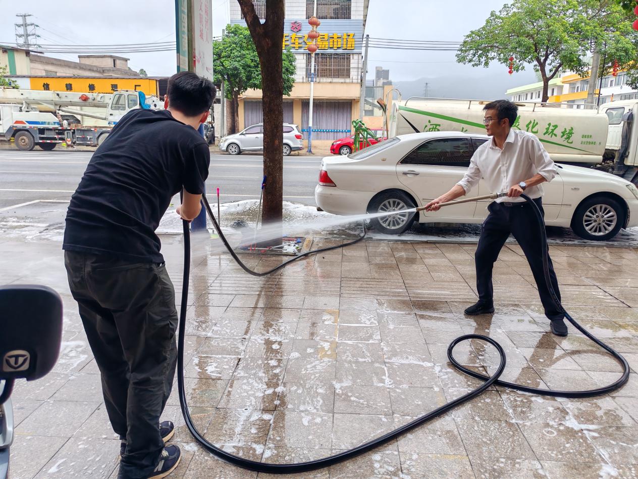 20250423 县自然资源局组织参加“全民大扫除”活动.docx_1